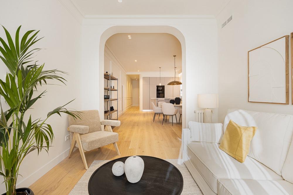 dc83b8de-d368-49ed-9909-050873c7cc9e