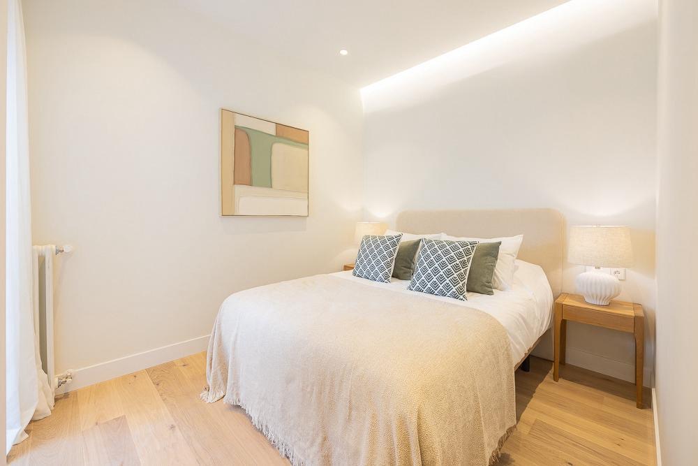 e7404769-2332-4de4-a6b0-a4c3f432483e