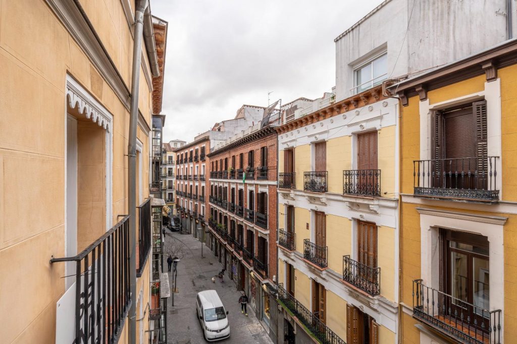 cd0653cb-4885-4225-9277-0343d6574bfd