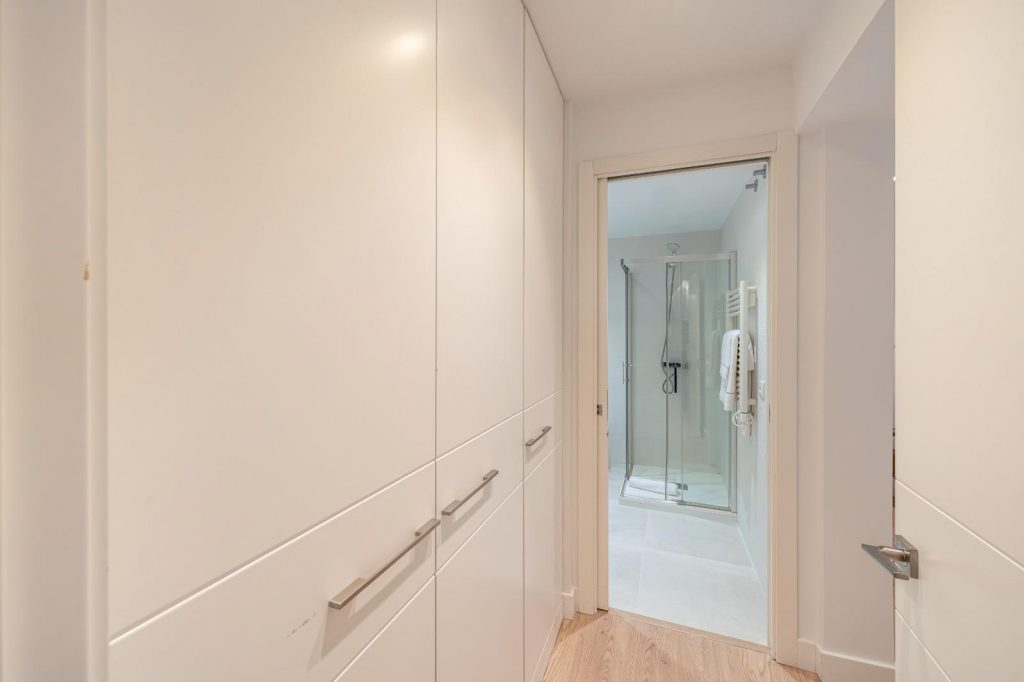 e750a454-d911-45c8-b2d0-a564dd0326f0